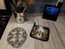 Goblins Spooky Halloween Pair of Pot Holders Kitchen Heat Resistant Pot Holders Sets Oven Hot Pads for Cooking Baking BBQ, 7 1/2 x 7 1/2