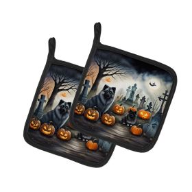 Keeshond Spooky Halloween Pair of Pot Holders Kitchen Heat Resistant Pot Holders Sets Oven Hot Pads for Cooking Baking BBQ, 7 1/2 x 7 1/2 (Default: Default)