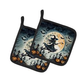 Flying Witch Spooky Halloween Pair of Pot Holders Kitchen Heat Resistant Pot Holders Sets Oven Hot Pads for Cooking Baking BBQ, 7 1/2 x 7 1/2 (Default: Default)