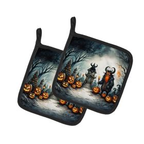 Krampus The Christmas Demon Spooky Halloween Pair of Pot Holders Kitchen Heat Resistant Pot Holders Sets Oven Hot Pads for Cooking Baking BBQ (Default: Default)
